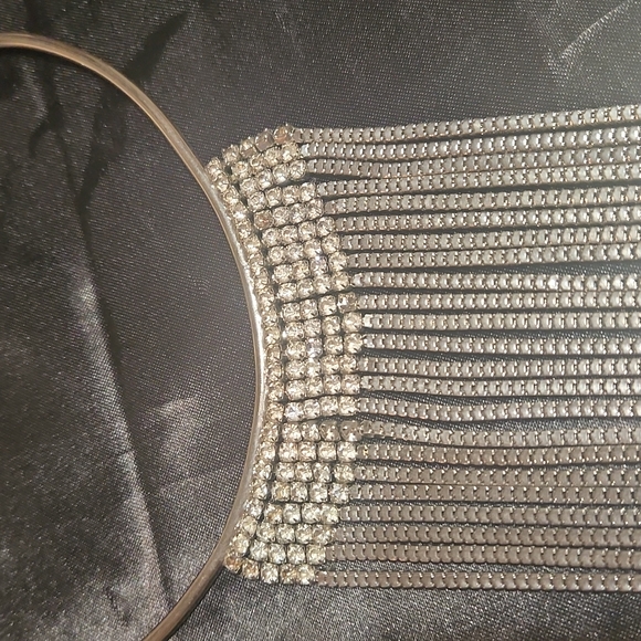 Show stopping necklace - Picture 3 of 5